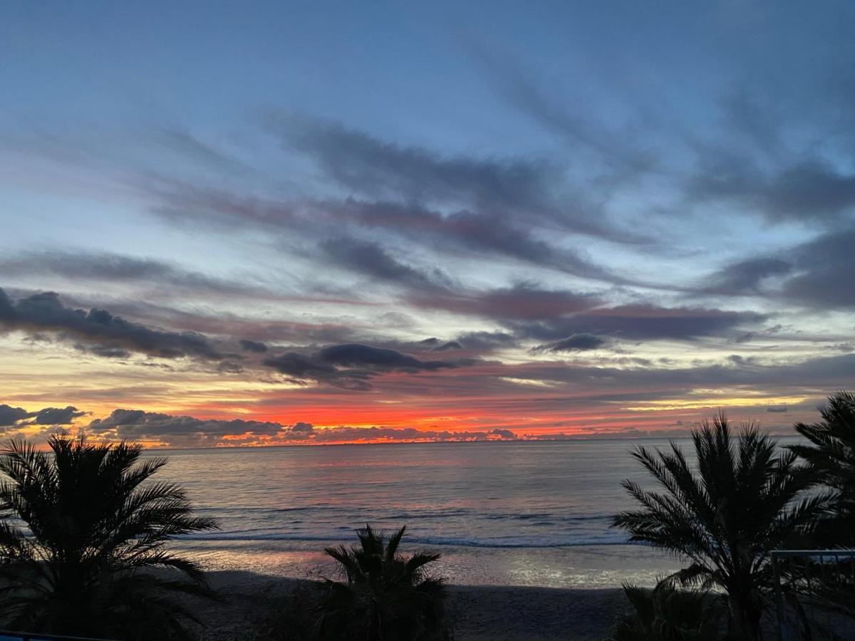 First Beachline Deluxe With Garden And Terrasse In Sun Club San Bartolomé エクステリア 写真