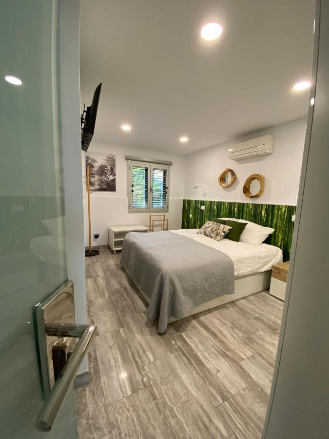 First Beachline Deluxe With Garden And Terrasse In Sun Club San Bartolomé エクステリア 写真