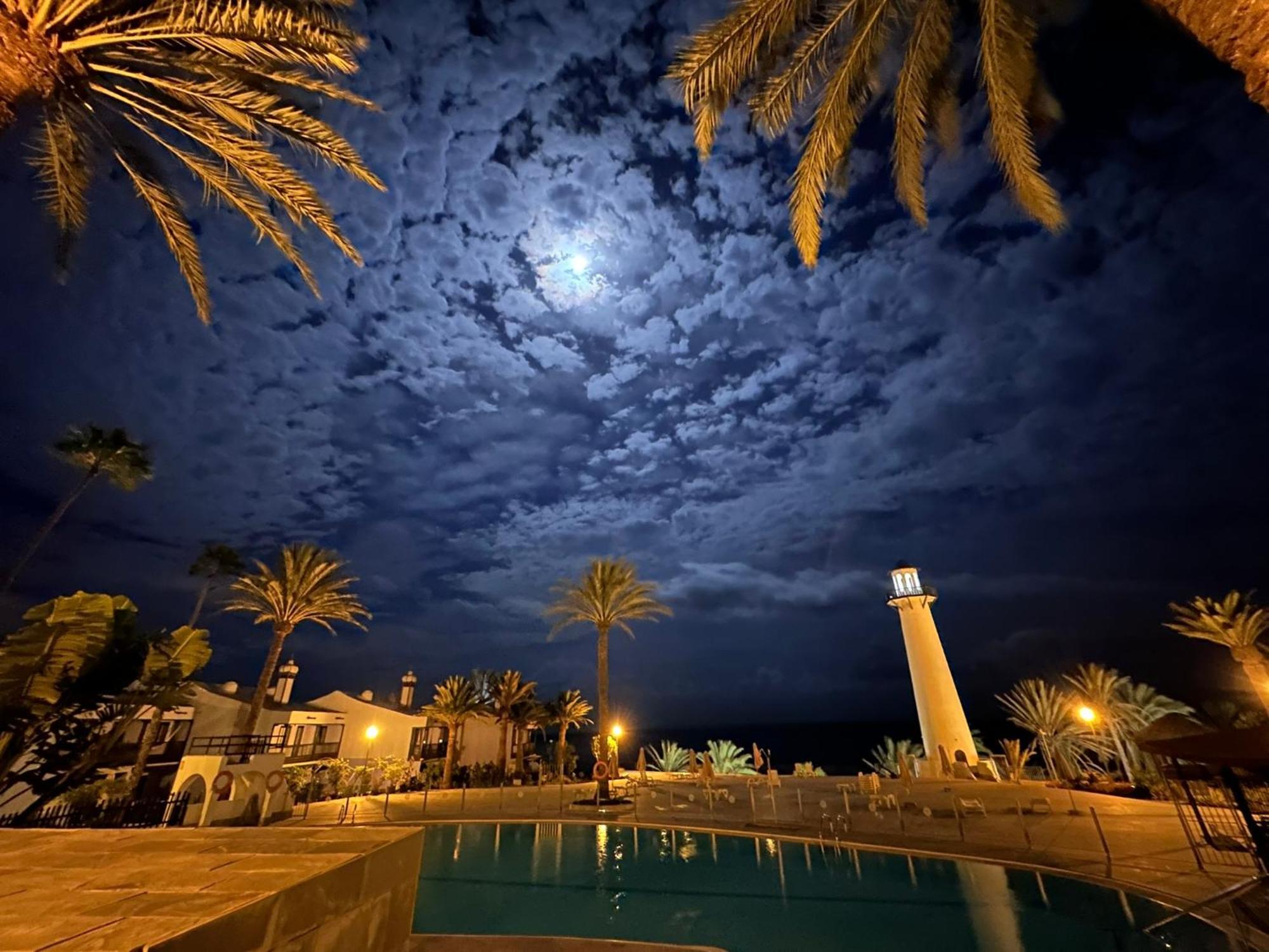 First Beachline Deluxe With Garden And Terrasse In Sun Club San Bartolomé エクステリア 写真